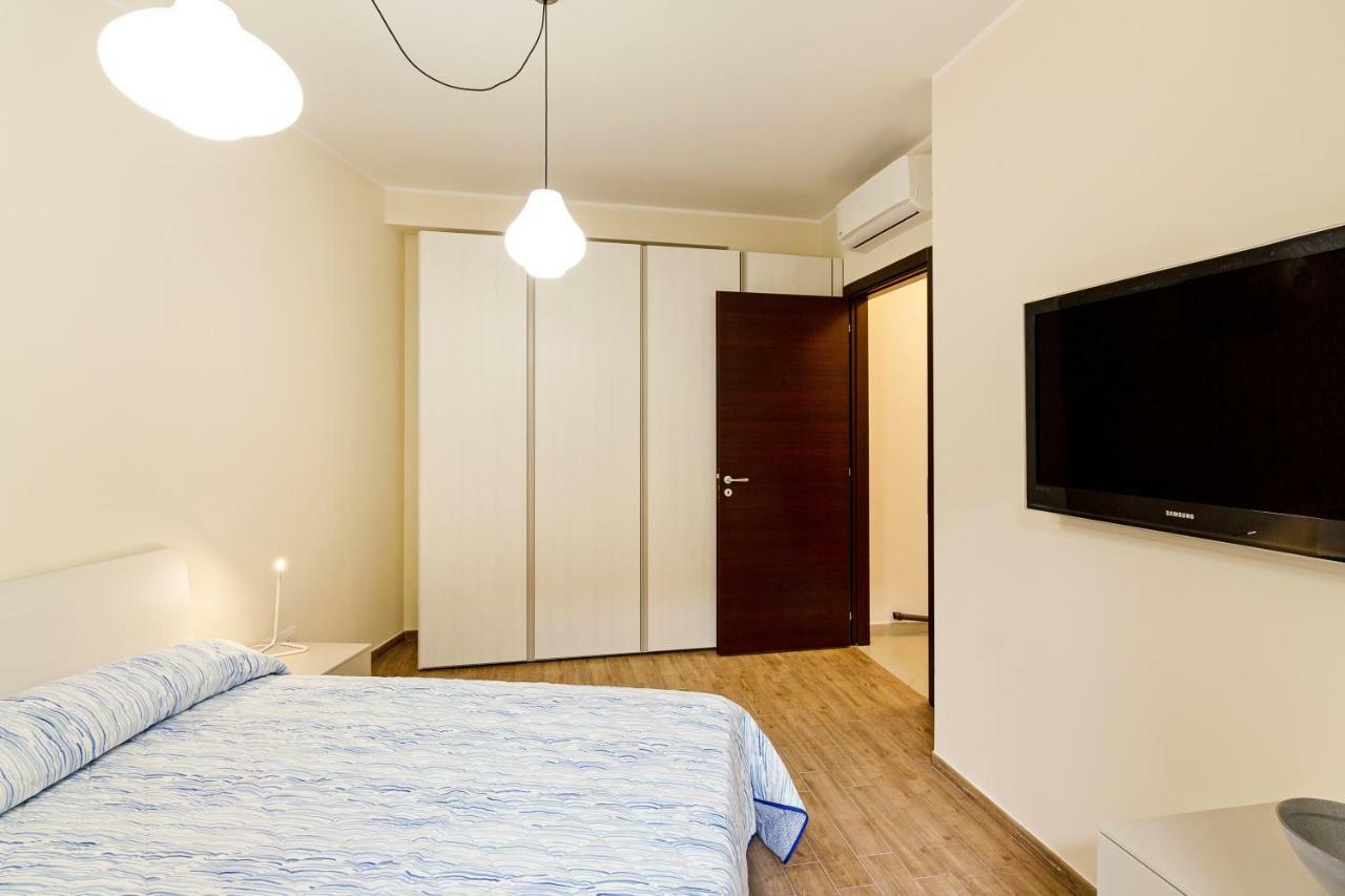Апартаменты Calipso Seaview Flat With Private Parking Таормина Экстерьер фото